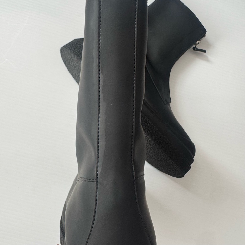 Stuart Weitzman Charli Zip Sport Leather Ankle Boots Black Size 8.5 - Picture 11 of 16